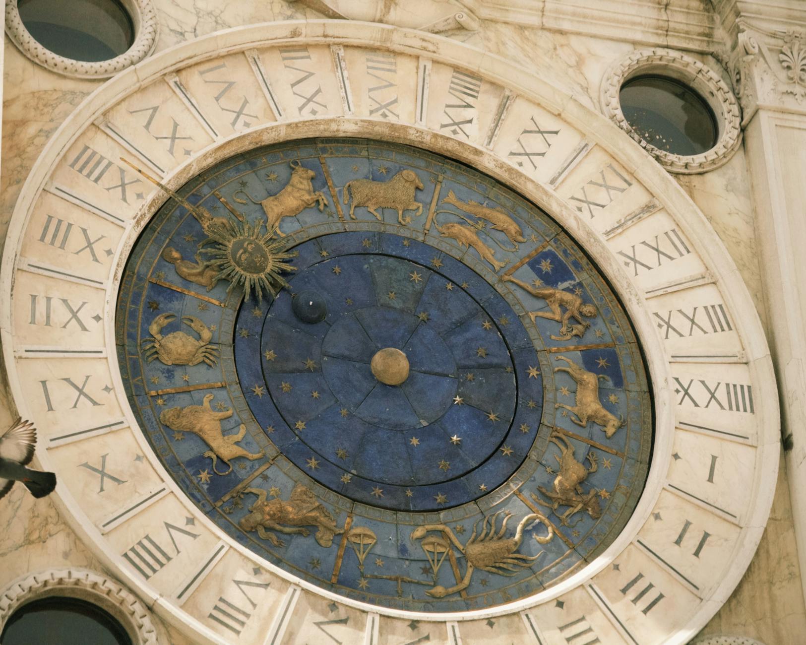 Vad säger stjärnorna om dig? Dagens horoskop 18 maj 2026 — Dagens horoskop